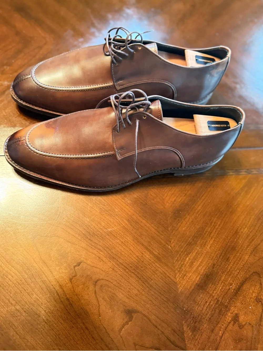 Allen Edmonds Brown Leather Lace-Up Derby Shoes